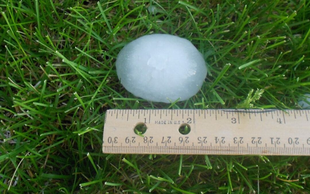 How Does Hail Damage Impact Your Roofing And Siding Choices In Omaha, NE?